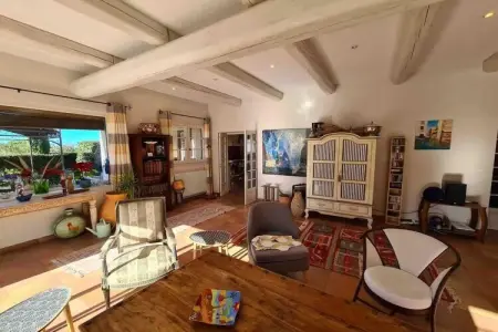 La Maison de Robion, Villa près d'Avignon avec suites séparées - Photo 14