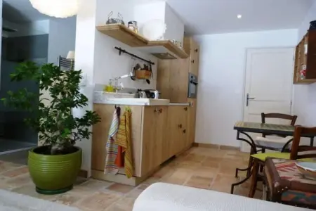 Villa provencale pour les amoureux de la nature en Lubéron, Villa équestre avec piscine chauffée - Photo 17