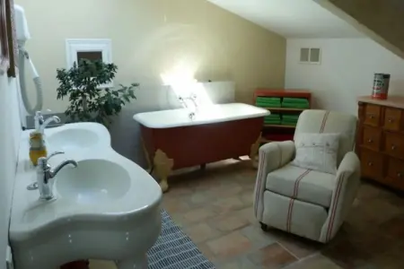 Villa provencale pour les amoureux de la nature en Lubéron, Villa équestre avec piscine chauffée - Photo 32