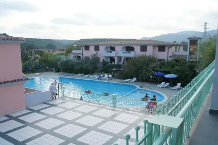 Residence Club Gli Ontani APARTMENT 2 BEDROOMS - 6 PAX - TYPE A R6A, Studio à Meernähe en Sardaigne - Photo 8