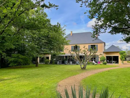 Gîte de luxe avec Piscine, Jacuzzi, Hammam, Animaux admis, Proche Le Mans - Photo 2