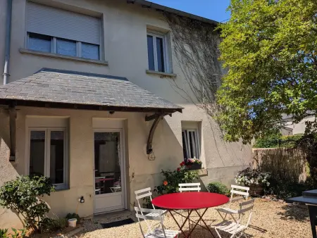 Gîte au calme avec jardin et wifi à Saint-Doulchard - Photo 2