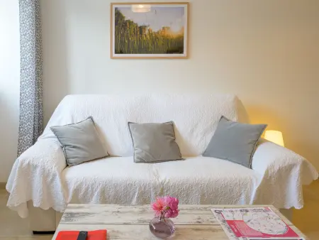 Gîte au calme avec jardin et wifi à Saint-Doulchard - Photo 25