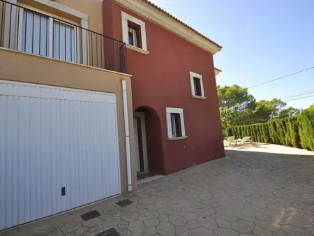 VILLA en Zona residencial tranquila con piscina privada ideal para familias - W - Photo 20