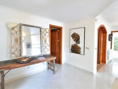 CA NA MALEN Hermosa casa para familias con gran piscina, jardín. - WiFi Gratis - Photo 18