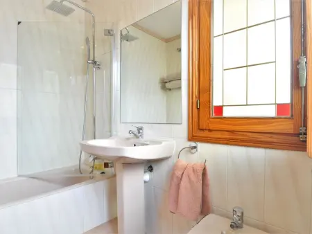 CA NA MALEN Hermosa casa para familias con gran piscina, jardín. - WiFi Gratis - Photo 23