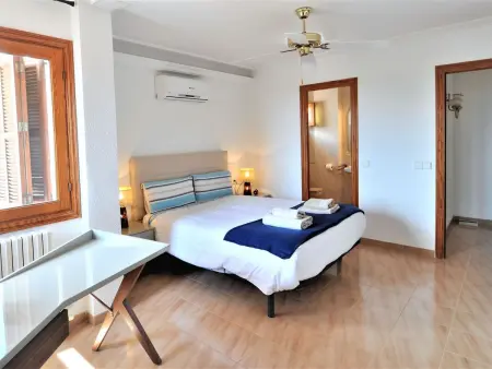 CA NA MALEN Hermosa casa para familias con gran piscina, jardín. - WiFi Gratis - Photo 30