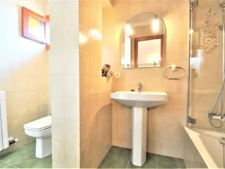 CA NA MALEN Hermosa casa para familias con gran piscina, jardín. - WiFi Gratis - Photo 35