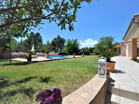 Villa con piscina y pista de tenis privada ideal para familias.  - WiFi Gratis - Photo 5