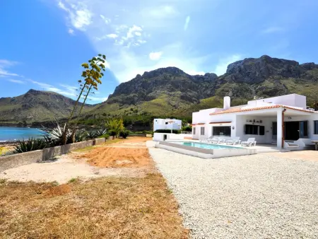 Villa XOROI con Piscina en Betlem (Mallorca) con vistas a la Bahía de Alcudia y - Photo 3