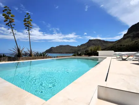 Villa XOROI con Piscina en Betlem (Mallorca) con vistas a la Bahía de Alcudia y - Photo 4