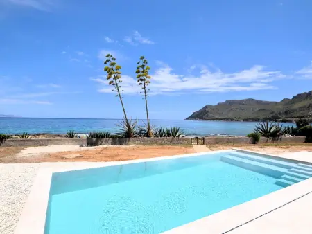 Villa XOROI con Piscina en Betlem (Mallorca) con vistas a la Bahía de Alcudia y - Photo 7