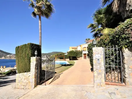 Villa CA TOTHOM con vistas al mar Camp de Mar para 8 personas (4 habitaciones) - Photo 27