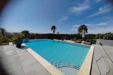 Surga, Belle villa avec piscine à Budens - Photo 1