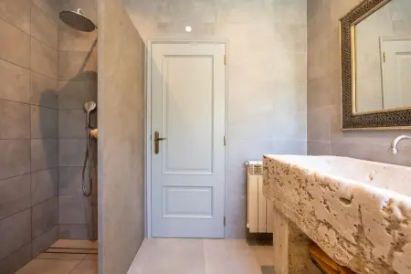 Surga, Belle villa avec piscine à Budens - Photo 29