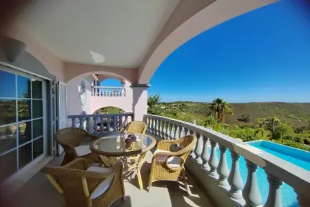Surga, Belle villa avec piscine à Budens - Photo 37