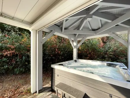Villa spacieuse avec jacuzzi et piscine chauffée à Hossegor - Photo 3
