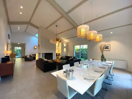 Villa spacieuse avec jacuzzi et piscine chauffée à Hossegor - Photo 11