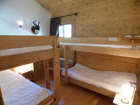 Duplex 4 pièces avec piscine intérieure, parking, 8 pers, proche Les Saisies - Photo 4