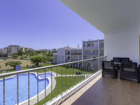 Appartement lumineux 2 chambres à Albufeira, balcon sud - Photo 1