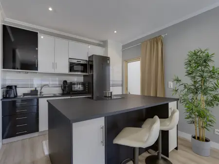 Appartement Chaleureux à Portimão avec Balcons et Accès Piscine - Photo 3