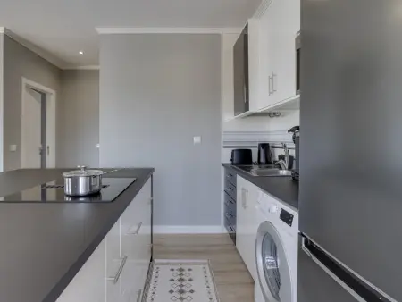 Appartement Chaleureux à Portimão avec Balcons et Accès Piscine - Photo 4