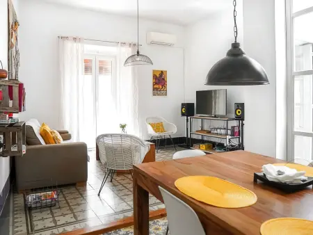 Helle Dach-Maisonette mit riesiger Terrasse, Appartement 5 personnes à Seville - Photo 4