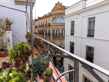 Helle Dach-Maisonette mit riesiger Terrasse, Appartement 5 personnes à Seville - Photo 18