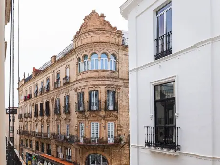 Helle Dach-Maisonette mit riesiger Terrasse, Appartement 5 personnes à Seville - Photo 22