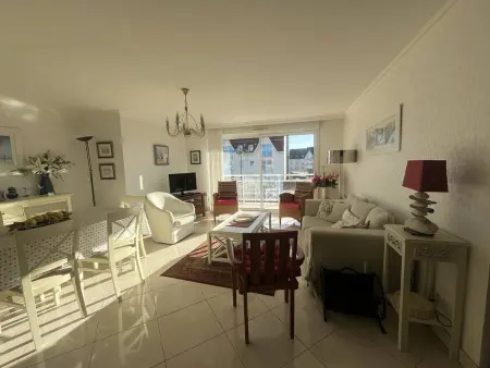 Bel appartement central avec balcon et parking à Stella Plage - Photo 2