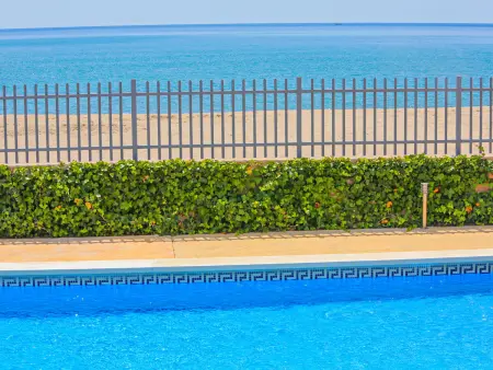 Appartement bord de mer avec piscine à Miami Platja - Photo 1