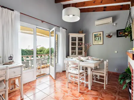 Villa accueillante avec piscine privée et climatisation à Cala en Porter - Photo 8