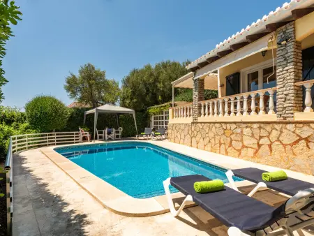 Villa accueillante avec piscine privée et climatisation à Cala en Porter - Photo 17