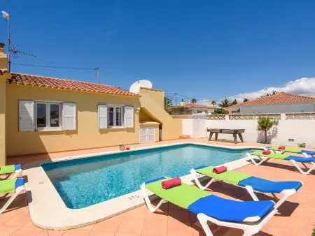 Villa confortable avec piscine et climatisation - 3 chambres - Photo 1