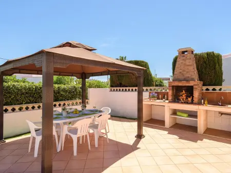 Villa confortable avec piscine et climatisation - 3 chambres - Photo 2