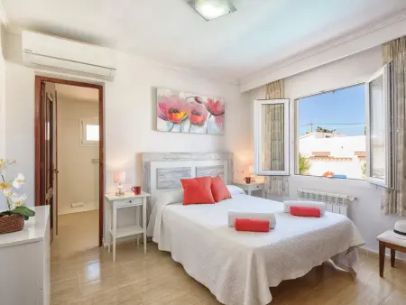 Villa confortable avec piscine et climatisation - 3 chambres - Photo 4