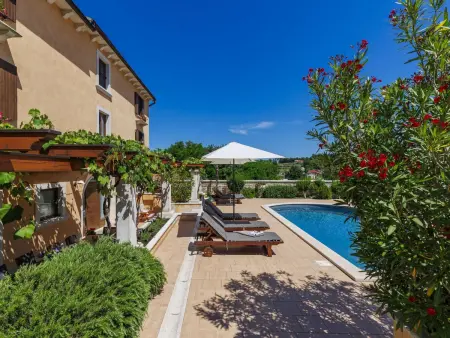 Villa Christina, Maison 10 personnes à Tinjan - Photo 1
