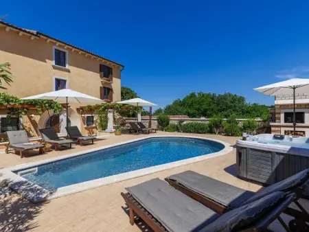 Villa Christina, Maison 10 personnes à Tinjan - Photo 11