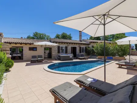 Villa Christina, Maison 10 personnes à Tinjan - Photo 58