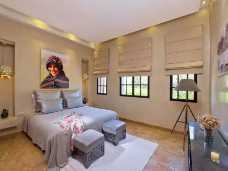 Grandiose Villa ,5 Schlafzimmer in der Nähe des Zentrums . - Photo 10