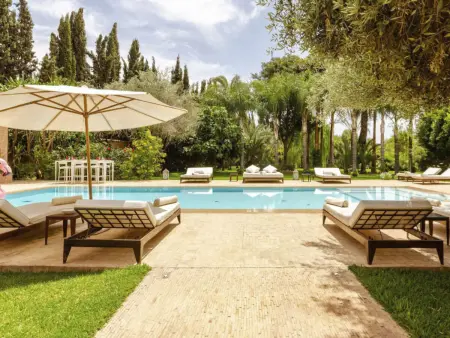 Grandiose Villa ,5 Schlafzimmer in der Nähe des Zentrums . - Photo 36
