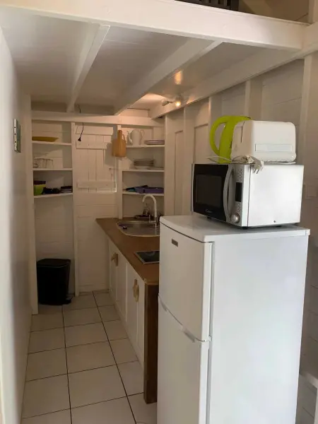 Bungalow avec Jacuzzi près de Grand-Bourg - 39 m² - Photo 4