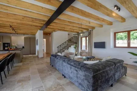 Maison Wallon, Villa pour 10 avec piscine et vue sur le château - Photo 18
