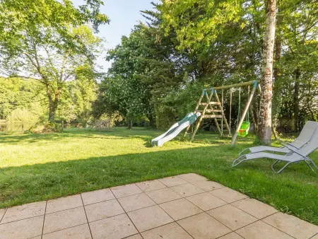 Gîte confortable avec jardin et piscine commune - Photo 9