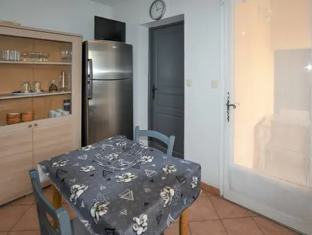 Villa agréable avec piscine privative, climatisation, Wifi près d'Avignon - Photo 8