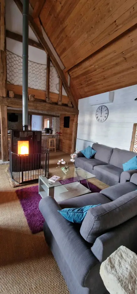 Villa avec piscine privée à Mosnes, 300 m², Villa 15 personnes à Mosnes - Photo 1