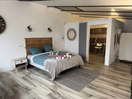 Villa avec piscine privée à Mosnes, 300 m², Villa 15 personnes à Mosnes - Photo 56