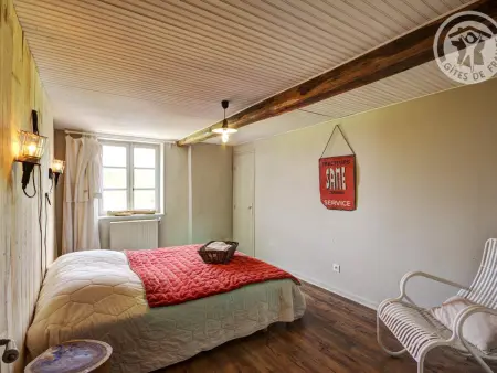 Gîtes spacieux avec piscine privative, sauna, animaux acceptés et parking, jusqu'à 18 personnes - Photo 31