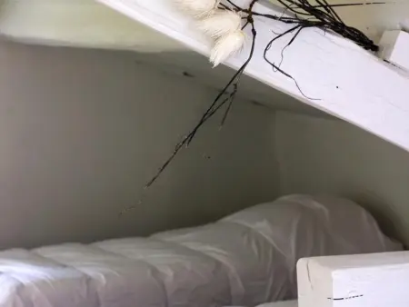 Gîtes spacieux avec piscine privative, sauna, animaux acceptés et parking, jusqu'à 18 personnes - Photo 35
