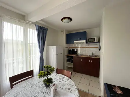 T3 lumineux à La Roche-Posay, balcon et WIFI, proche Thermes - Photo 1
